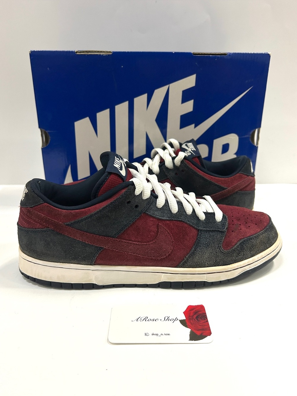 Nike SB Dunk Low ‘Obsidian Team Red’ (304292 404) Shoes Size: 10.5 M